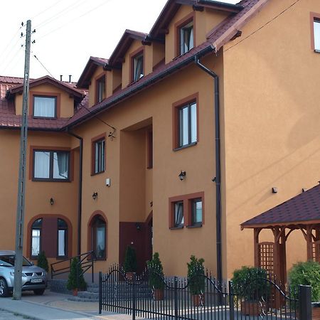 Zajazd Bachus Dąbrowa Górnicza 외부 사진